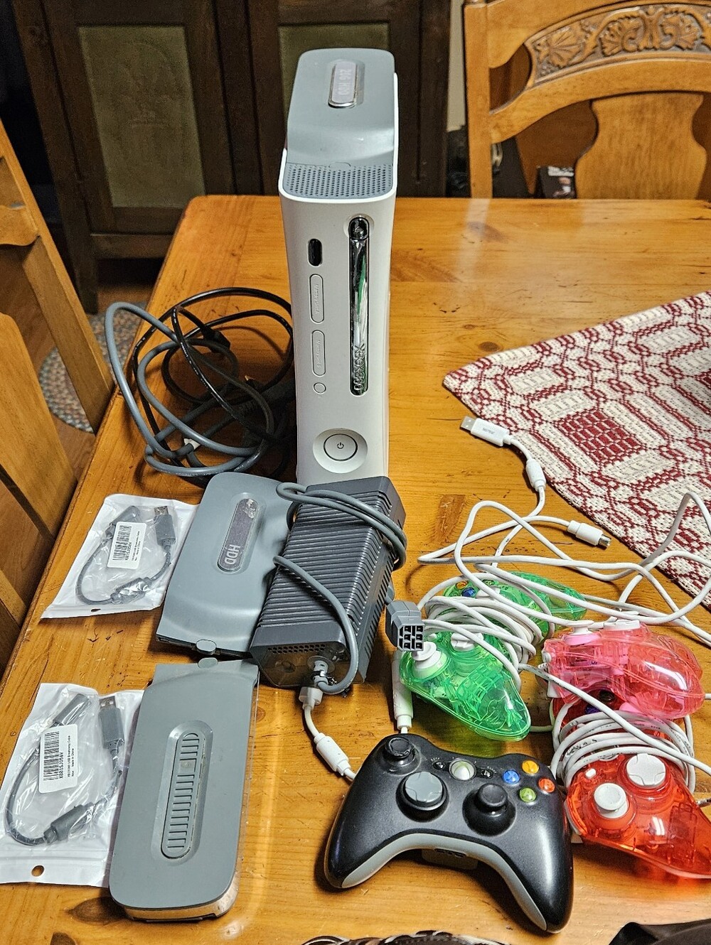 Xbox 360 Original Fat Console Bundle in White with Accessories & Power Brick